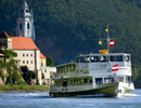 Schiff auf der Donau